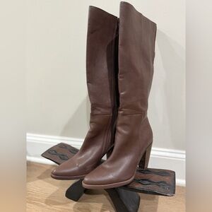 Zodiac Dark Brown Heeled Boots